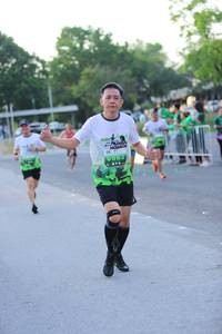 BIB: 882
                            <button type="button" onclick="openModal(3634763)" class="btn btn-primary btn-sm float-right btn-popup" data-toggle="modal" data-target=".modal-high-quality">
                        <i class="fas fa-shopping-cart"></i> Add to Cart
                    </button>
                                            <button type="button" onclick="isThisMe(3634763, true)" class="btn btn-success btn-sm float-right btn-popup btn-isme hidden" data-toggle="tooltip" data-placement="bottom" title="นี่คือรูปของคุณใช่ไหม คลิกที่นี่เพื่อเอาเข้าอัลบั้ม">
                        <i class="fas fa-plus"></i> Add to album
                    </button>
                    <button type="button" onclick="isThisMe(3634763, false)" class="btn btn-warning btn-sm float-right btn-popup btn-isnotme hidden">
                        <i class="fas fa-ban"></i> Remove from album
                    </button>